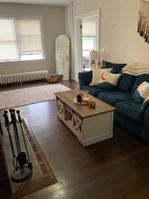 40 Perry Ave in Bayville, NY - Building Photo - Building Photo