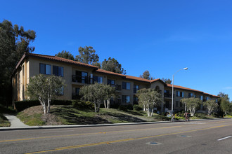 Forrest Bluff Senior Apartments in Encinitas, CA - Building Photo - Building Photo