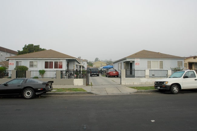 3229-3233 Drew St in Los Angeles, CA - Foto de edificio - Building Photo