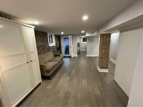 7 Hambly Av in Toronto, ON - Building Photo - Building Photo