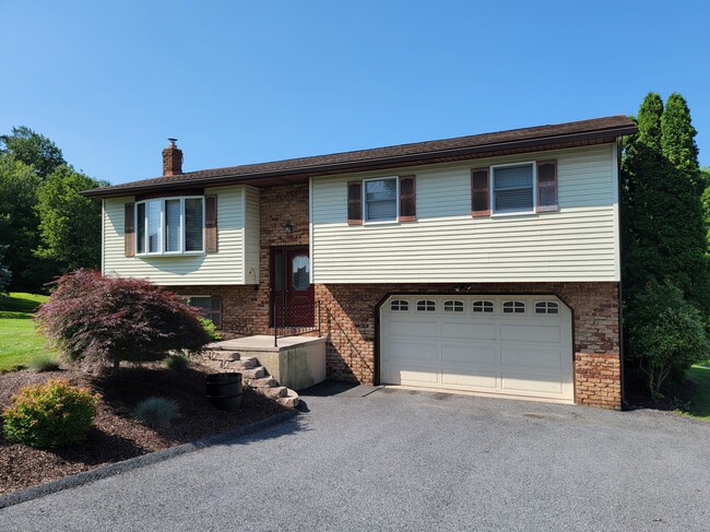 property at 280 Yummerdall Rd