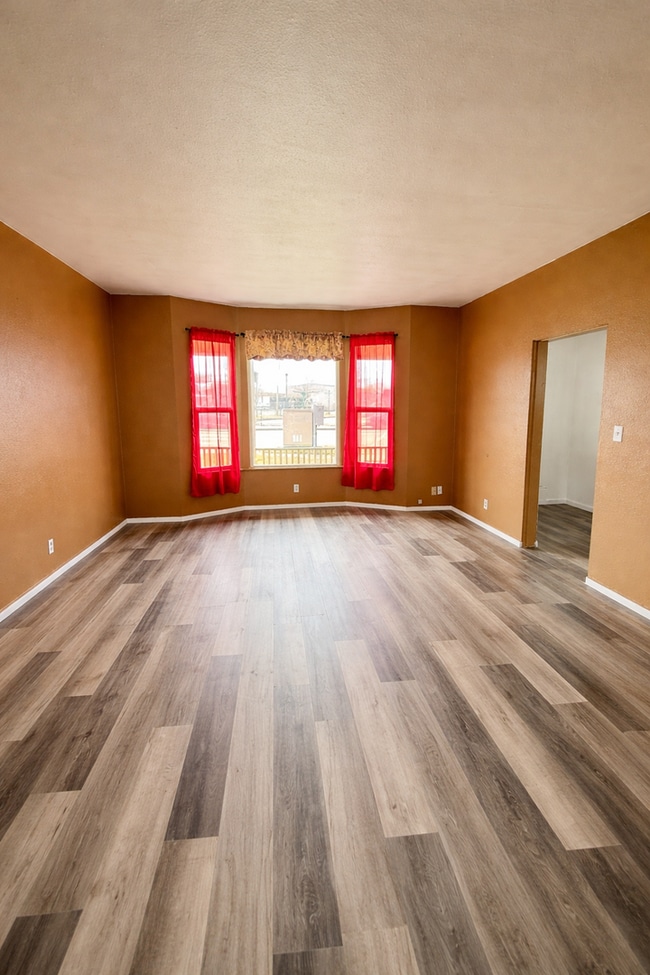 829 Emerson Ave in Hoquiam, WA - Building Photo - Building Photo