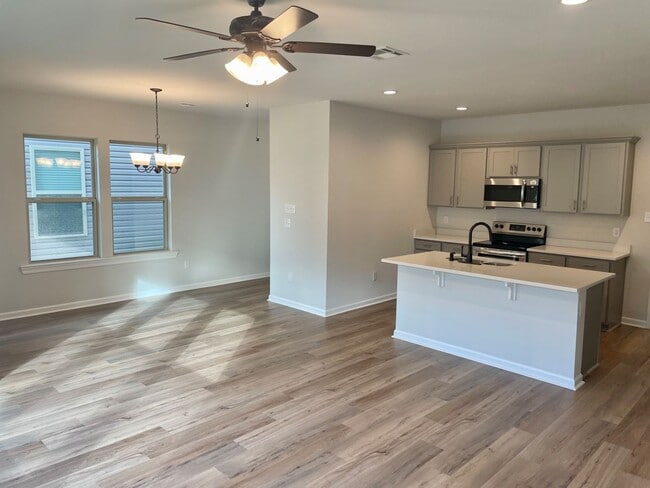 property at 958 Bengal Crossing Ave