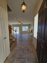 8113 Celina Hills St in Las Vegas, NV - Building Photo - Building Photo