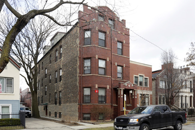 2332 W Charleston St in Chicago, IL - Building Photo - Building Photo