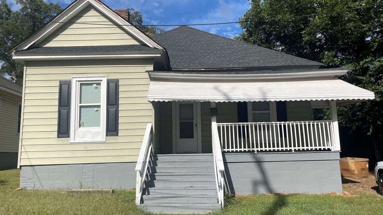 329 Brown Ave in Spartanburg, SC - Building Photo