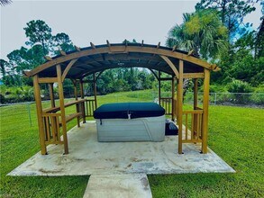 940 Belmont St E in Lehigh Acres, FL - Building Photo - Building Photo