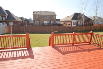 13204 Tucker Lake Dr in Louisville, KY - Building Photo - Building Photo