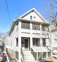 20 Sunset Rd in Somerville, MA - Building Photo