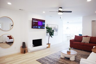 4205 Mason St in San Diego, CA - Building Photo - Building Photo