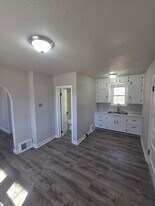 290 Lyon St in Wisconsin Rapids, WI - Building Photo