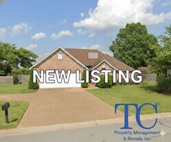 72 Walnut Trace Dr in Jackson, TN - Building Photo