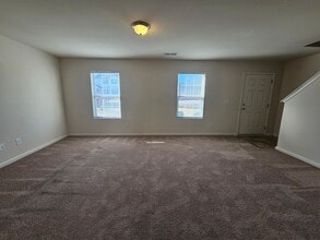 72 Aleah Ct in Lillington, NC - Building Photo - Building Photo