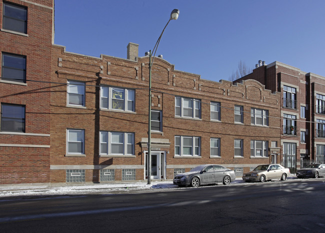 3063-3067 N Clybourn Ave in Chicago, IL - Building Photo - Building Photo