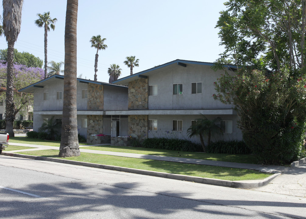 4314 University Ave in Riverside, CA - Foto de edificio