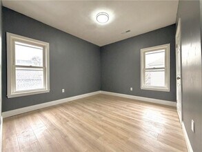 150 Newell Ave in Pawtucket, RI - Building Photo - Building Photo