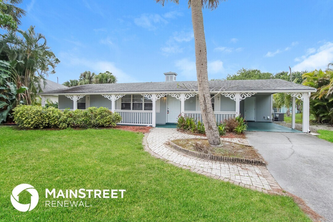 850 Carnation Dr in Sebastian, FL - Building Photo