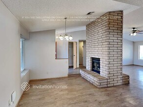 832 Anchor Dr in Henderson, NV - Foto de edificio - Building Photo