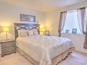 Gateway Townhomes in Romulus, MI - Building Photo - Building Photo