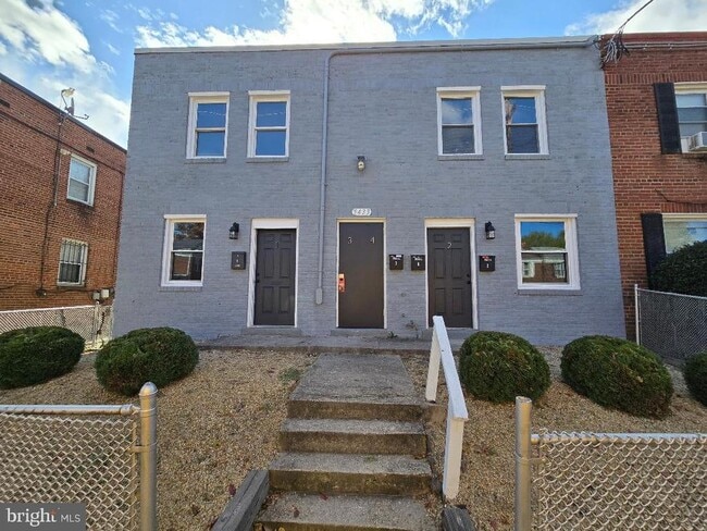 property at 5433 C St SE