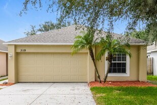 3119 Whispering Trails St in Winter Haven, FL - Building Photo
