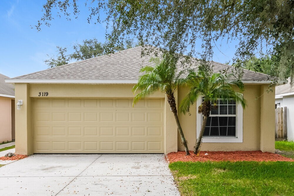 3119 Whispering Trails St in Winter Haven, FL - Building Photo
