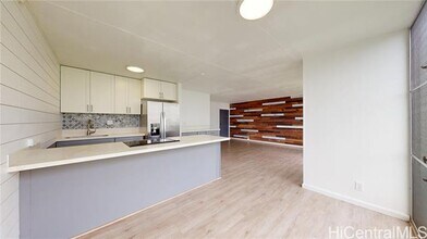 95-021 Kuahelani Ave in Mililani, HI - Foto de edificio - Building Photo