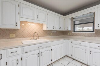 2701 Ashley Ct in Pharr, TX - Building Photo - Building Photo