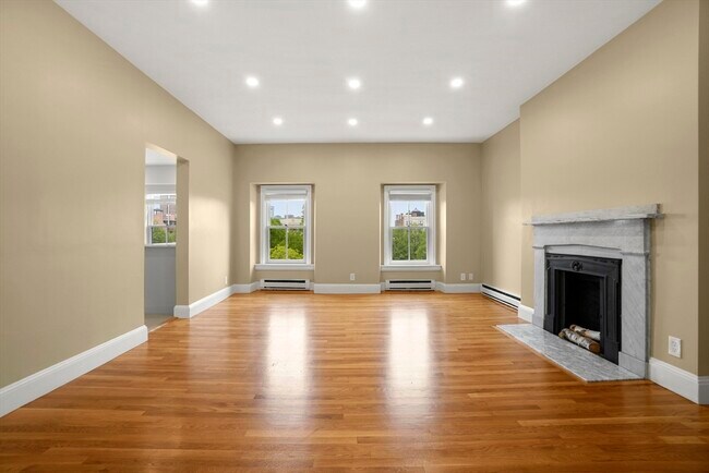 42 West Newton St, Unit 4-21 in Boston, MA - Building Photo - Building Photo