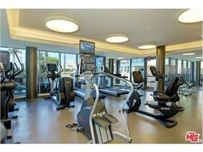 1755 Ocean, Unit #204 in Santa Monica, CA - Foto de edificio - Building Photo