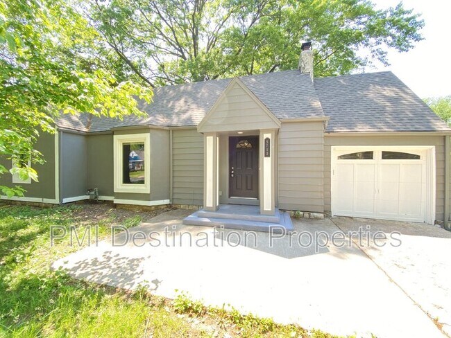5710 Hadley St in Mission, KS - Building Photo - Building Photo