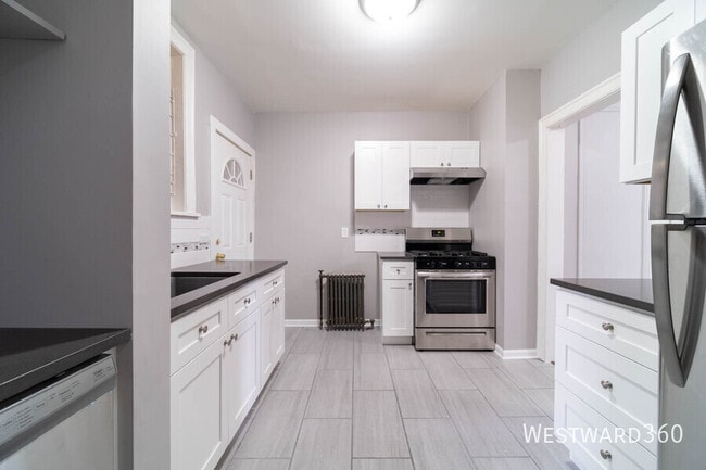 property at 2136 W Arthur Ave