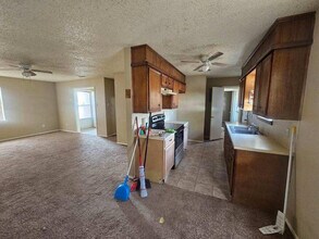 811 E 79th St in Lubbock, TX - Building Photo - Building Photo