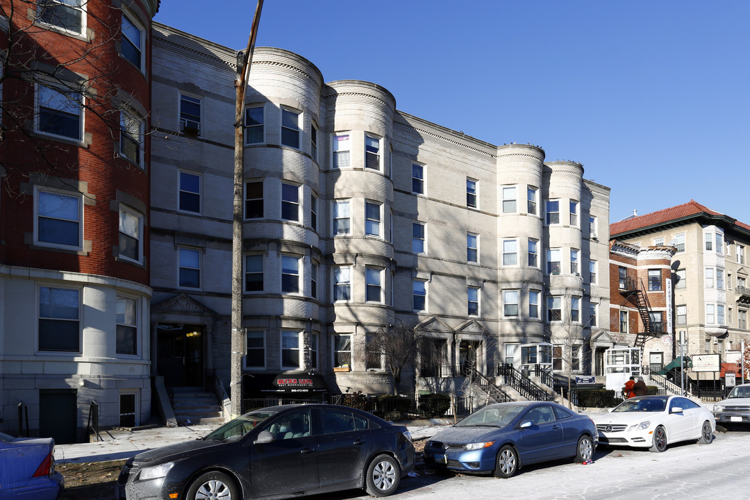 Commonwealth Apartments in Allston, MA - Building Photo