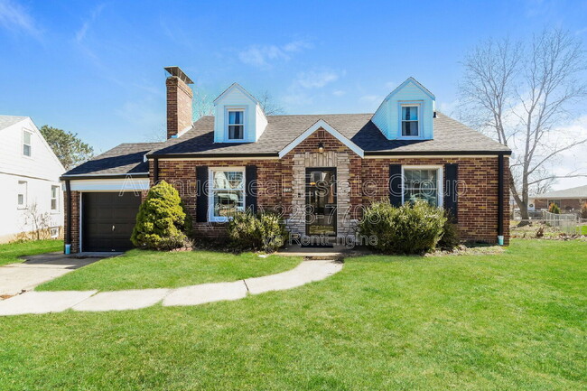 9150 Wayne Dr in St. Louis, MO - Building Photo - Building Photo