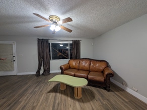 1311 W Elna Rae St in Tempe, AZ - Building Photo - Building Photo