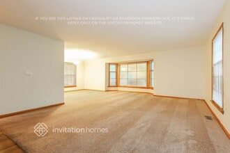 1514 Northlake Pkwy in Carpentersville, IL - Building Photo - Building Photo