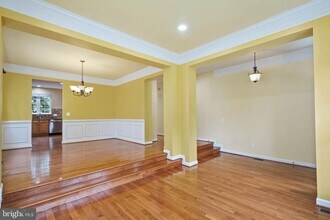 7517 Lindberg Dr in Alexandria, VA - Building Photo - Building Photo