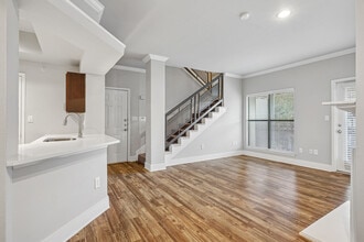 Carrara at Cole in Dallas, TX - Foto de edificio - Building Photo