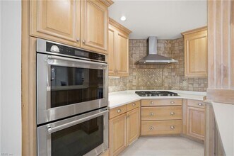 508 Virginia Dare Dr in Virginia Beach, VA - Building Photo - Building Photo