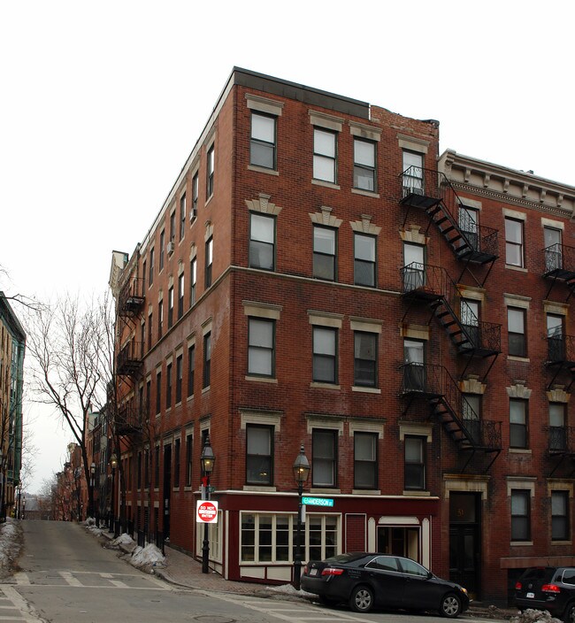 97 Myrtle St in Boston, MA - Foto de edificio - Building Photo