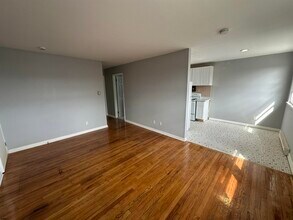 1653 Beach Ave in Atlantic City, NJ - Building Photo - Building Photo