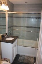 148 Hillside St, Unit 3 in Boston, MA - Building Photo - Building Photo