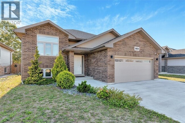 property at 1029 Lublin Ave.