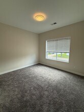 2305 Ave G in Fort Madison, IA - Building Photo - Building Photo