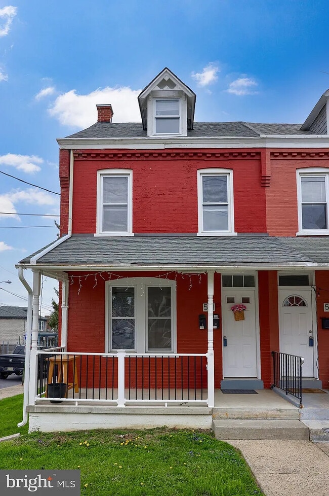 501 Pearl St, Unit 2
