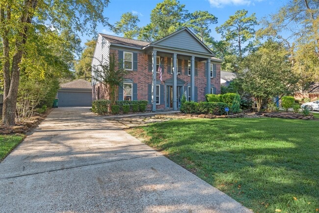 111 S Village Knoll Cir