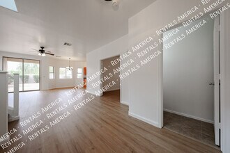 1295 E Leaf Rd in San Tan Valley, AZ - Building Photo - Building Photo