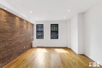 35A Lexington Ave in Brooklyn, NY - Building Photo - Building Photo