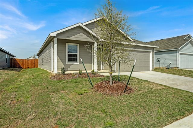 7913 Gilbert St in McKinney, TX - Building Photo